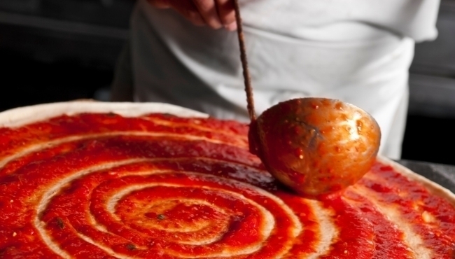 Menu Pizza ai Grani Antichi con Antipasto per 2 Persone